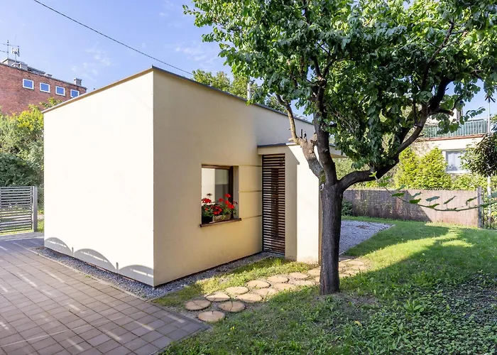 Plumtree Holiday Apartment